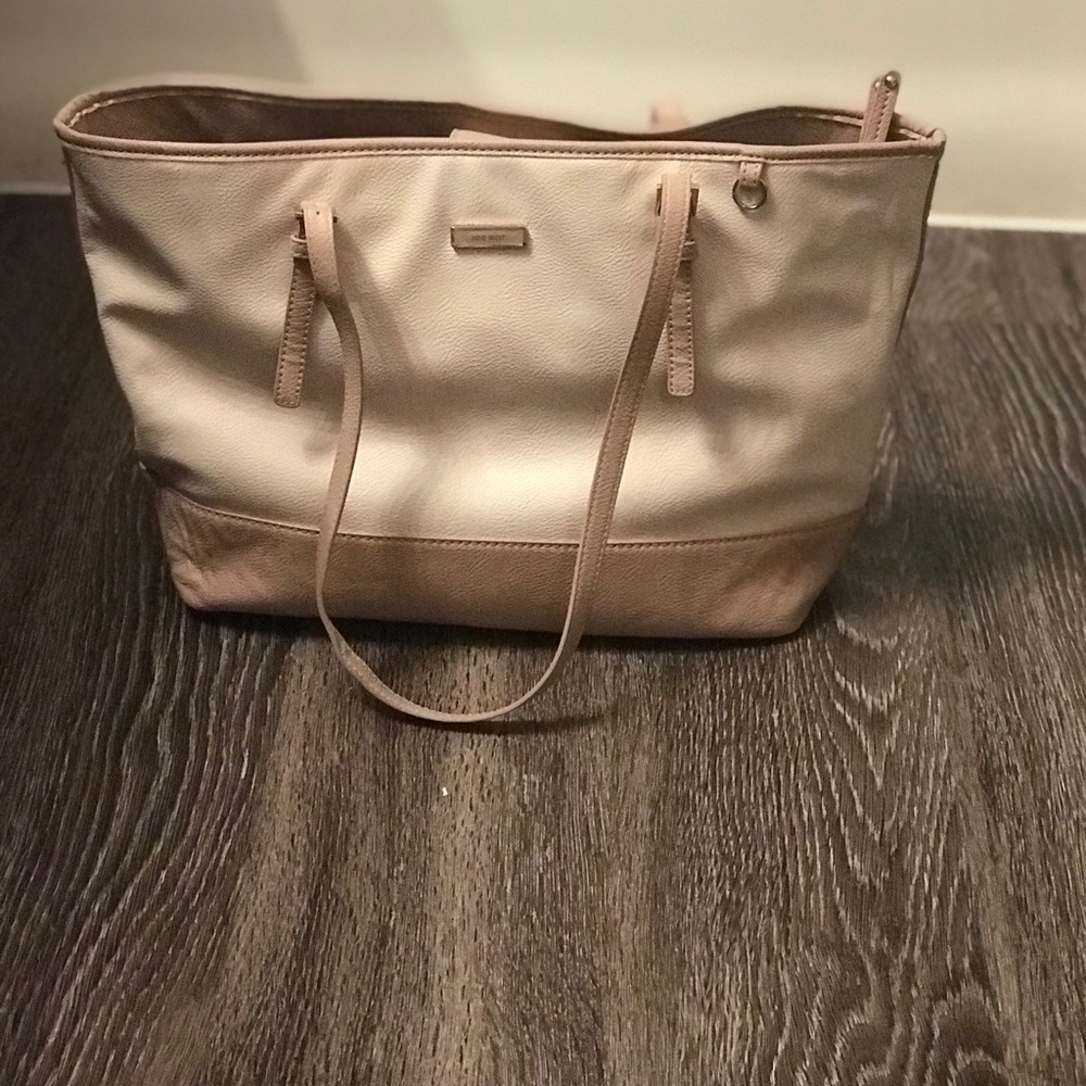 Purse - Picture 2 of 2